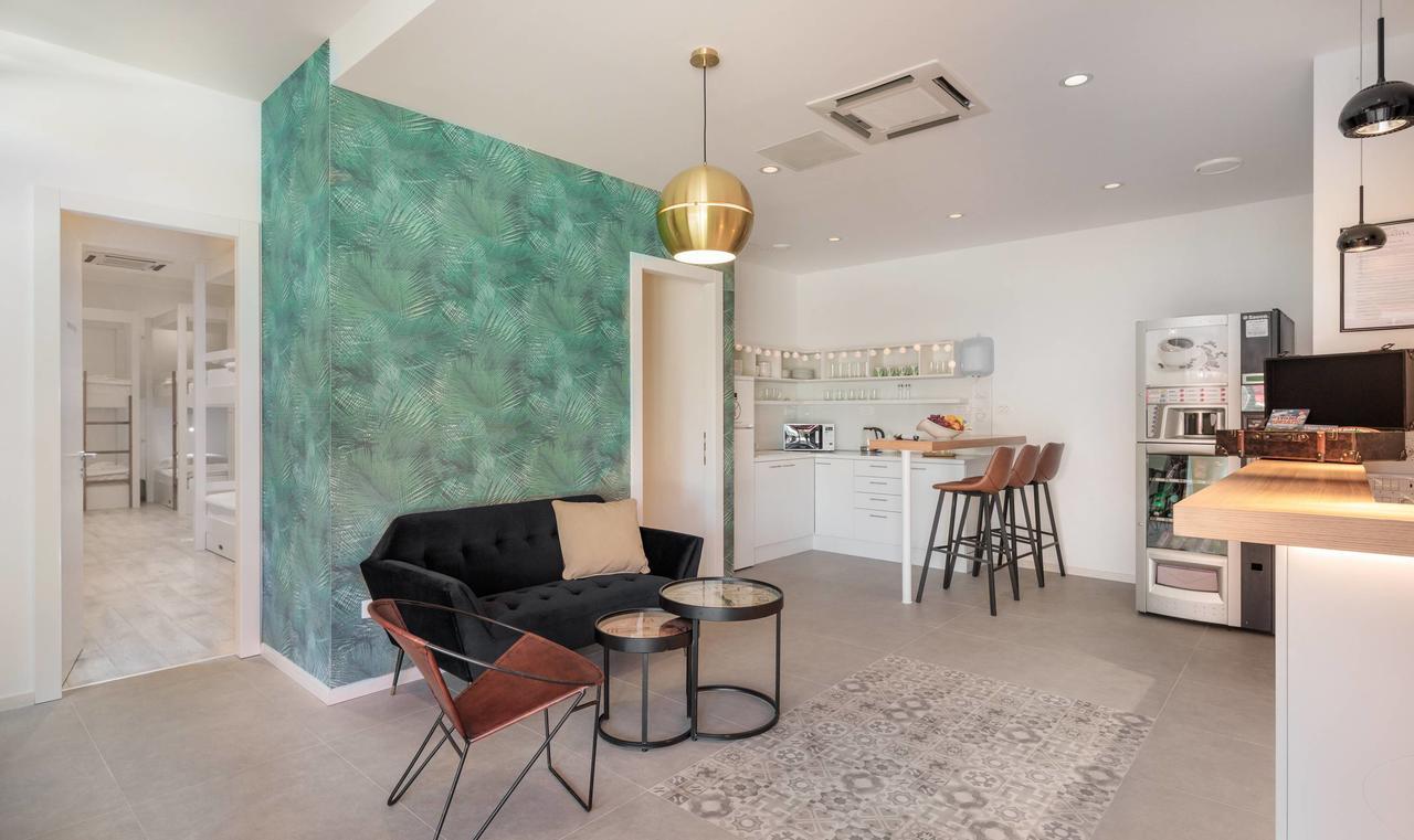 Boutique Hostel Posteya Сплит Екстериор снимка